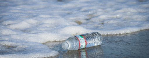 Mass distribution of PET and PC microplastics in the atmosphere of Tianjin, China