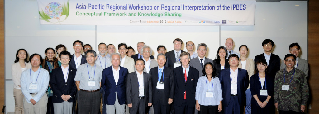 AP Regional workshop group photo (1)